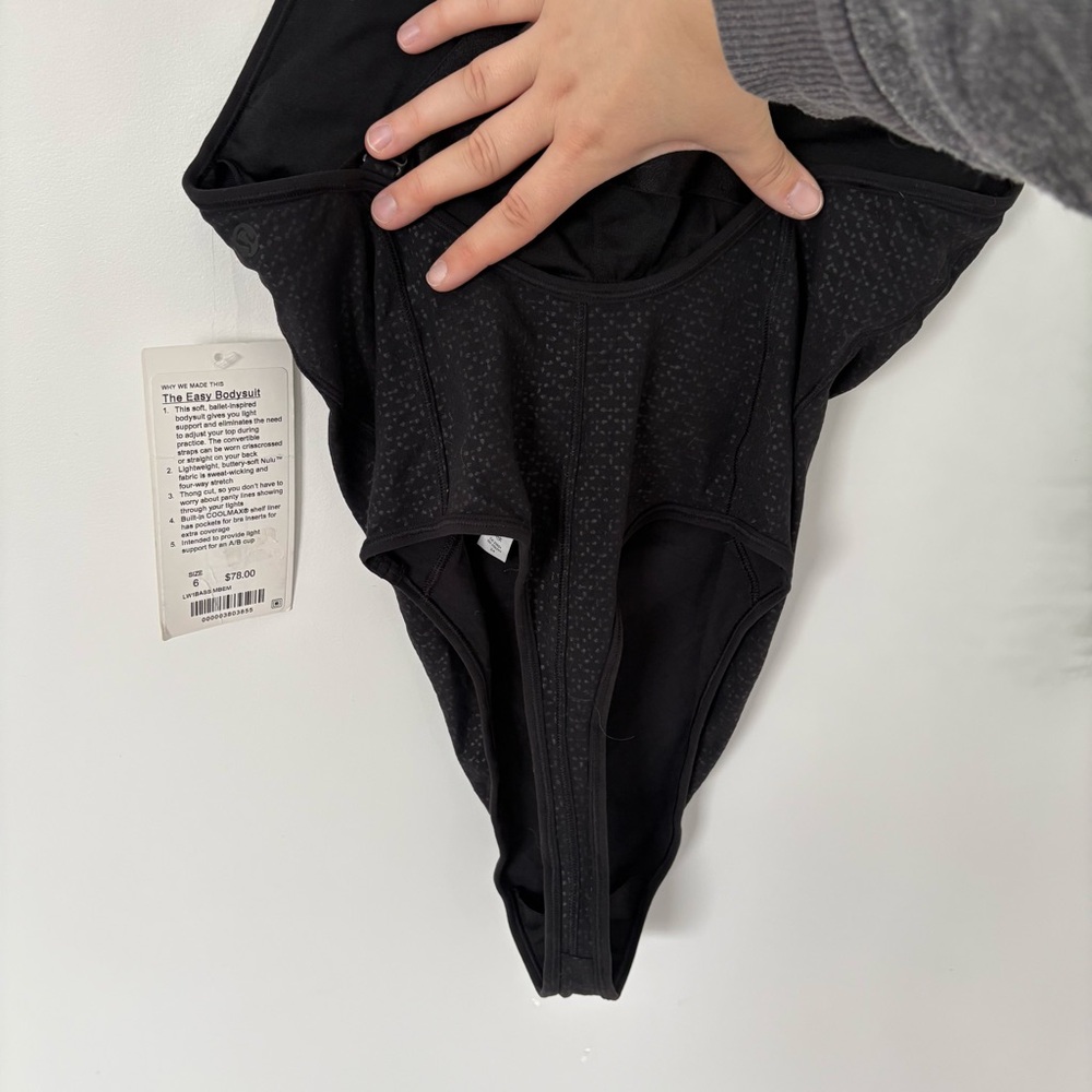 NWT Lululemon The Easy Bodysuit Nulu - Monochromic Black Emboss - Size 6 - Picture 5 of 10